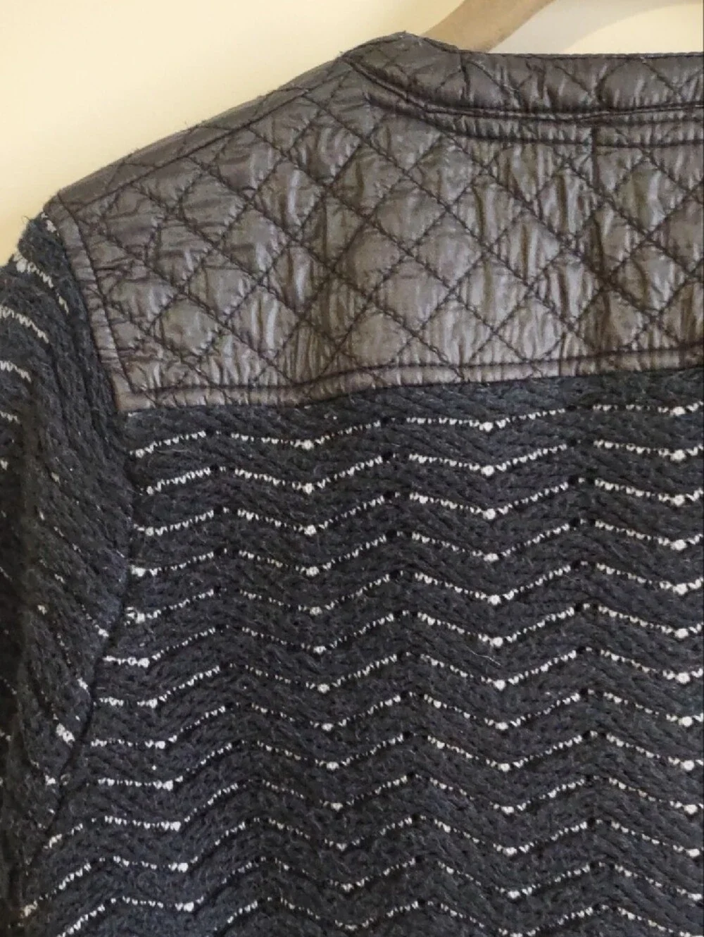 CECIL Black Quilted Trim Knit Zip Front Faux Leather Cardigan. Size Small